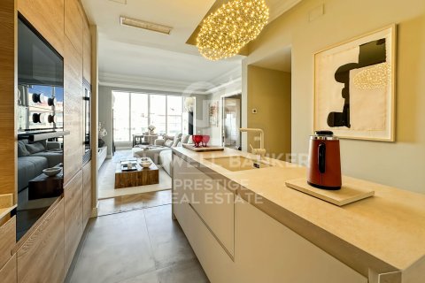 Продажа квартиры в Барселона, Испания 3 спальни, 100м2 №157194 - фото 29