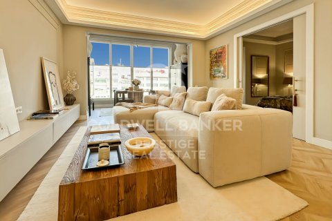 Apartamento en venta en Barcelona, España 3 dormitorios, 100 m2 No. 157194 - foto 6