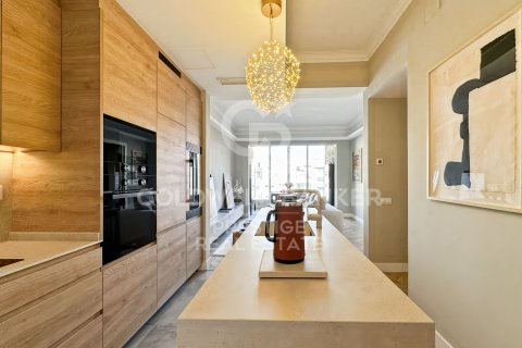 Apartamento en venta en Barcelona, España 3 dormitorios, 100 m2 No. 157194 - foto 20