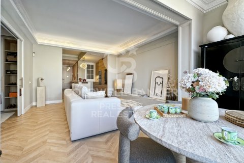 Apartamento en venta en Barcelona, España 3 dormitorios, 100 m2 No. 157194 - foto 4