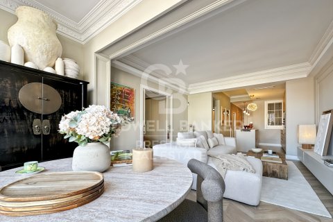 Apartamento en venta en Barcelona, España 3 dormitorios, 100 m2 No. 157194 - foto 12