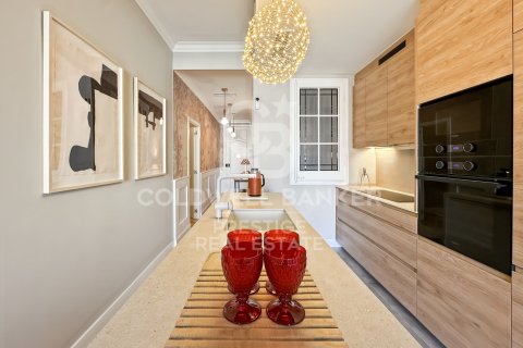 Apartamento en venta en Barcelona, España 3 dormitorios, 100 m2 No. 157194 - foto 17