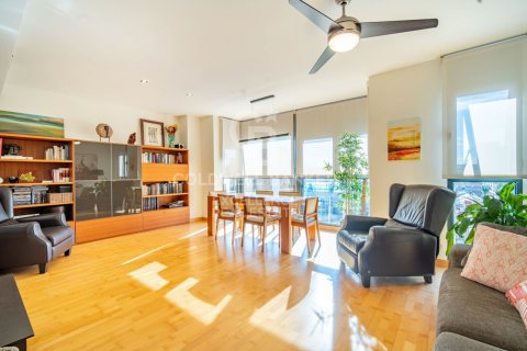 Apartamento en Valencia, València, España 4 dormitorios, 142 m2 No. 157190