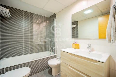 Apartamento en venta en Valencia, València, España 4 dormitorios, 142 m2 No. 157190 - foto 18
