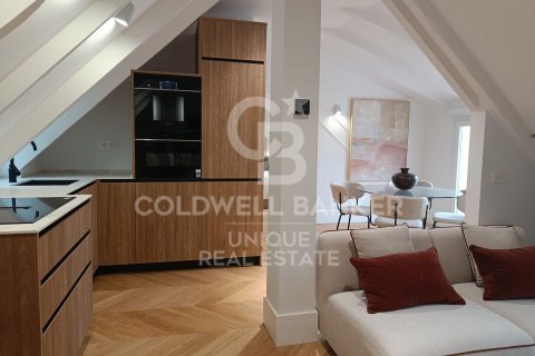 Продажа пентхауса в Мадрид, Испания 2 спальни, 80м2 №157192 - фото 2