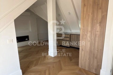 Продажа пентхауса в Мадрид, Испания 2 спальни, 80м2 №157192 - фото 21