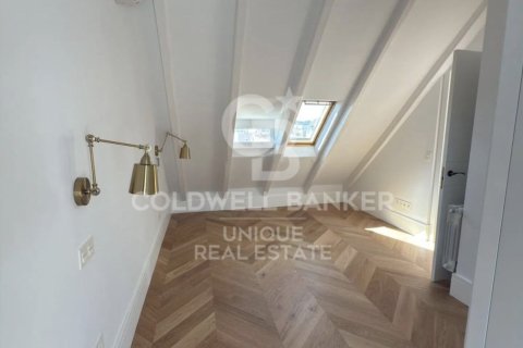 Продажа пентхауса в Мадрид, Испания 2 спальни, 80м2 №157192 - фото 14