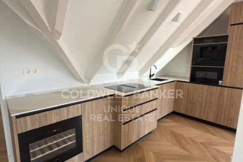 Продажа пентхауса в Мадрид, Испания 2 спальни, 80м2 №157192 - фото 19