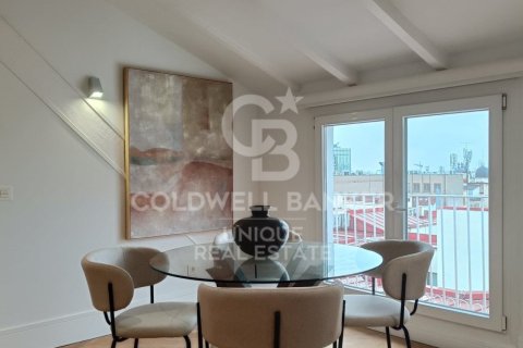 Kattohuoneisto Madrid, Espanja 2 makuuhuonetta, 80 m2 No. 157192
