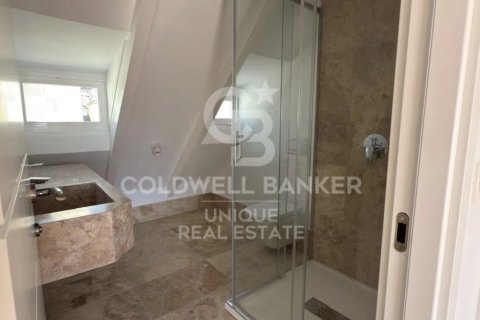 Продажа пентхауса в Мадрид, Испания 2 спальни, 80м2 №157192 - фото 24