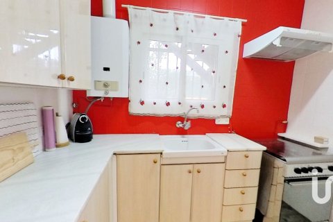 Talo myytävänä Roda de Berà, Tarragona, Espanja, 7 makuuhuonetta, 217 m2 No. 153104 - kuva 30