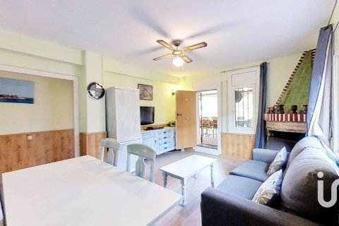 Talo myytävänä Roda de Berà, Tarragona, Espanja, 7 makuuhuonetta, 217 m2 No. 153104 - kuva 24