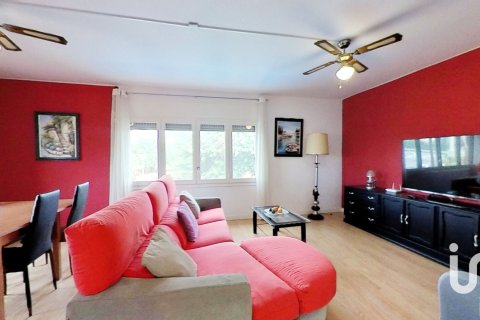 Talo myytävänä Roda de Berà, Tarragona, Espanja, 7 makuuhuonetta, 217 m2 No. 153104 - kuva 8