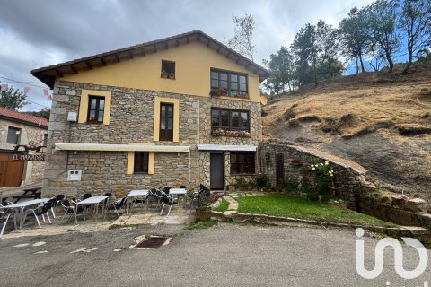 House for sale in Leon, Spain 3 bedrooms, 180 sq.m. No. 153105 - photo 20