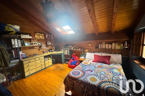 House for sale in Leon, Spain 3 bedrooms, 180 sq.m. No. 153105 - photo 8