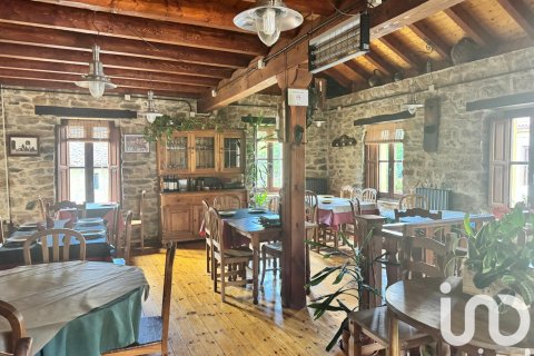 House for sale in Leon, Spain 3 bedrooms, 180 sq.m. No. 153105 - photo 16