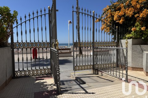 Apartment à vendre à Cadiz, Espagne, 4 chambres, 125 m2 No. 153108 - photo 3