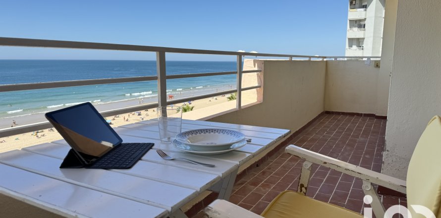 Apartment à Cadiz, Espagne 4 chambres, 125 m2 No. 153108