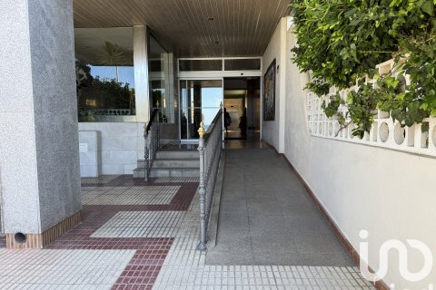 Apartment à vendre à Cadiz, Espagne, 4 chambres, 125 m2 No. 153108 - photo 4