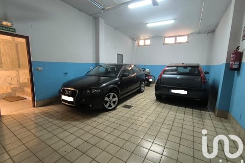 Tvåvåningslägenhet till salu i Leon, Spanien 1 sovrum, 144 kvm. Nr. 153103 - foto 13