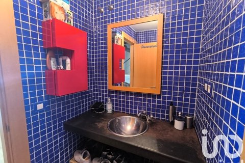 Tvåvåningslägenhet till salu i Leon, Spanien 1 sovrum, 144 kvm. Nr. 153103 - foto 8