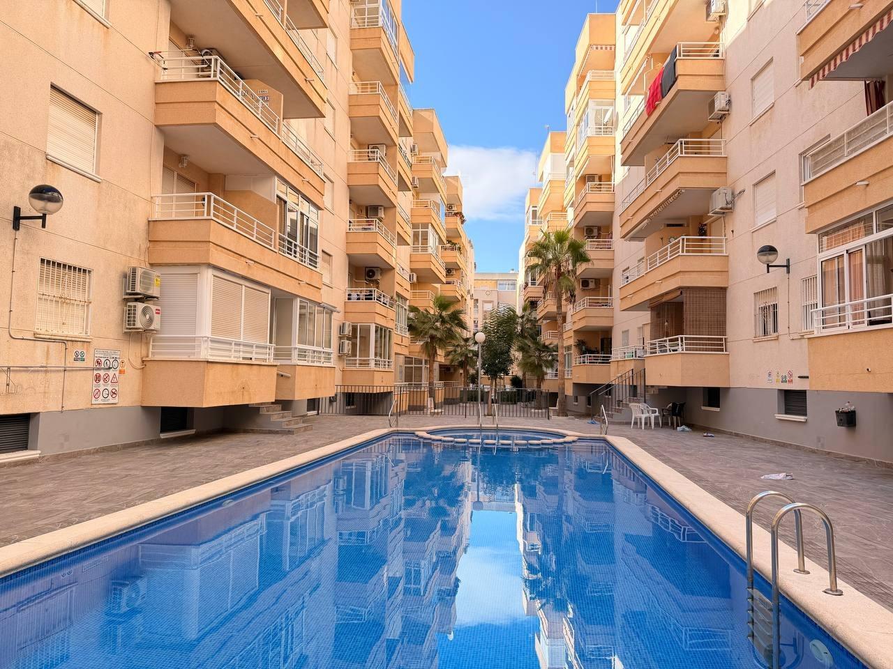 Dzīvoklis Torrevieja, Alicante, Spānijā 2 istabas, 65 m2 Nr. 184306
