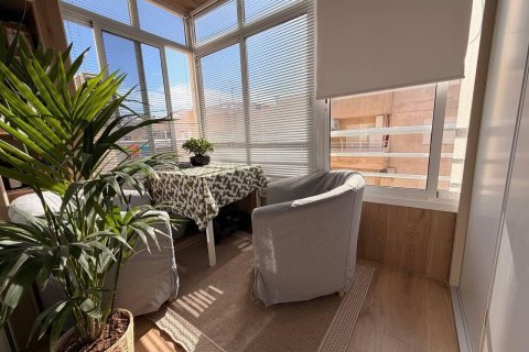 Продажа квартиры в Торревьеха, Аликанте, Испания 2 спальни, 65м2 №184306 - фото 5