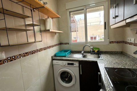 Продажа квартиры в Торревьеха, Аликанте, Испания 2 спальни, 75м2 №184305 - фото 9