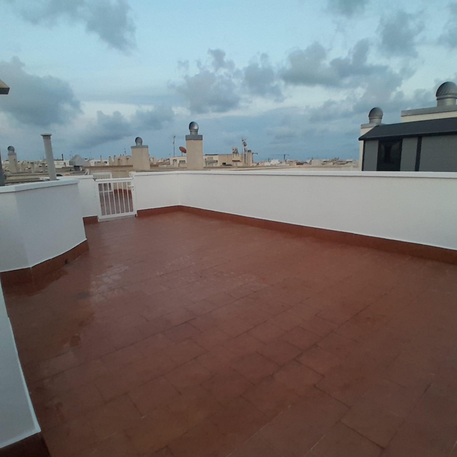 Apartament w Torrevieja, Alicante, Hiszpania 2 sypialnie, 75 mkw. nr 184305