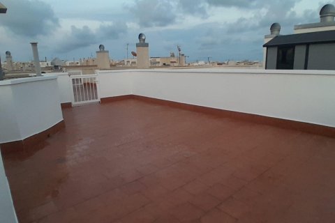 Продажа квартиры в Торревьеха, Аликанте, Испания 2 спальни, 75м2 №184305 - фото 18