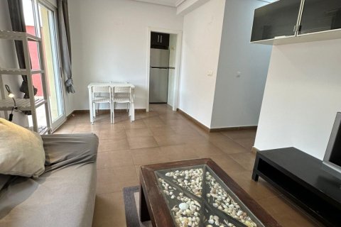 Продажа квартиры в Торревьеха, Аликанте, Испания 2 спальни, 75м2 №184305 - фото 2