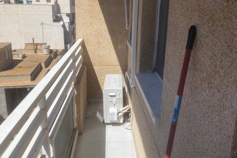 Apartment for sale in Torrevieja, Alicante, Spain 2 bedrooms, 65 sq.m. No. 184308 - photo 2