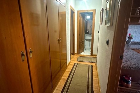 Аренда квартиры в Леон, Испания 4 спальни, 125м2 №195035 - фото 6