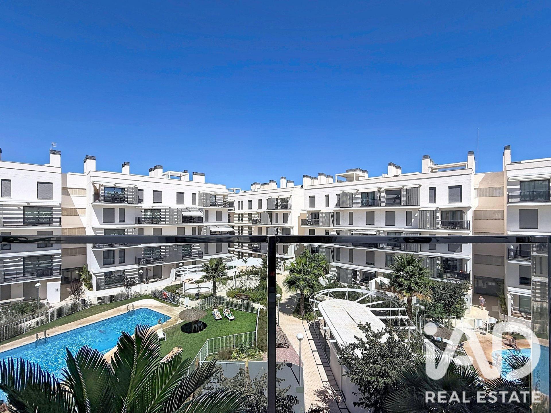Apartament w Denia, Alicante, Hiszpania 3 sypialnie, 105 mkw. nr 195039