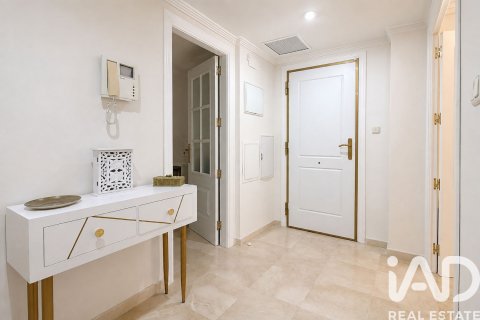 Apartment à louer à Marbella, Malaga, Espagne, 3 chambres, 129 m2 No. 195037 - photo 13