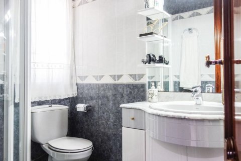 Casa in vendita a Gava, Barcelona, Spagna 6 camere da letto, 465 mq. N° 192072 - foto 26