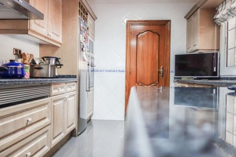 Casa in vendita a Gava, Barcelona, Spagna 6 camere da letto, 465 mq. N° 192072 - foto 13