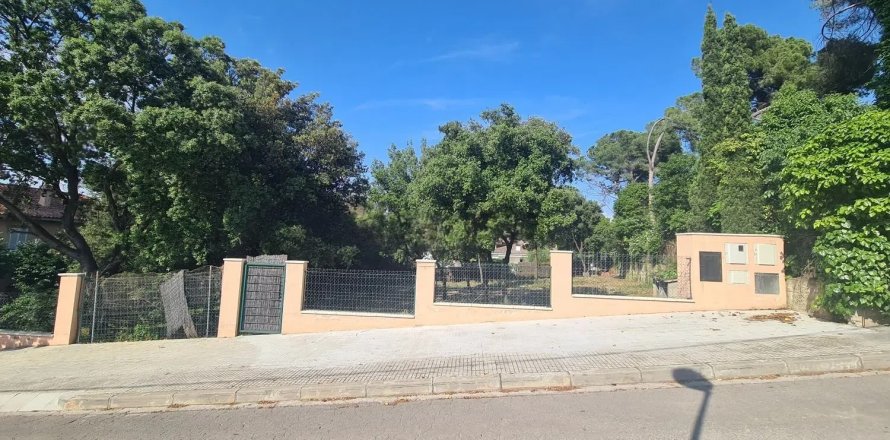 Land plot in Sant Cugat Del Valles, Barcelona, Spain No. 140767