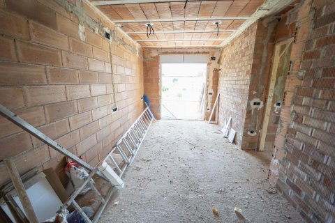 House for sale in Coma-Ruga, Tarragona, Spain 4 bedrooms, 158 sq.m. No. 140771 - photo 12