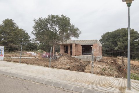 House for sale in Coma-Ruga, Tarragona, Spain 4 bedrooms, 158 sq.m. No. 140771 - photo 5