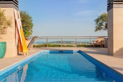 Dzīvoklis pārdošanā Barcelona, Spānijā 3 istabas, 248 m2 Nr. 140770 - attēls 1