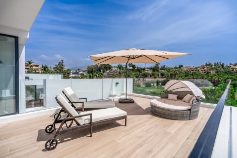 Māja pārdošanā Cancelada, Malaga, Spānijā 5 istabas, 460 m2 Nr. 109528 - attēls 18