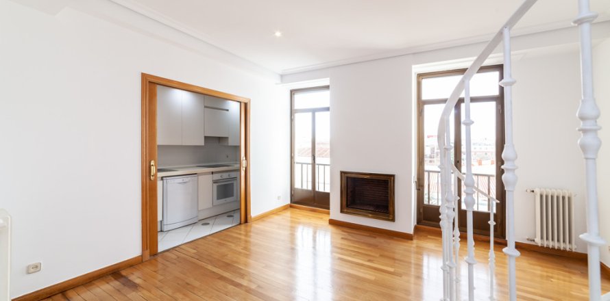Dzīvoklis Madrid, Spānijā 1 istaba, 70 m2 Nr. 147660