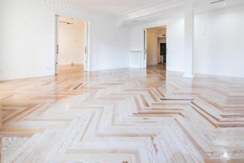 Dzīvoklis īrēšanai Madrid, Spānijā 5 istabas, 300 m2 Nr. 147659 - attēls 2