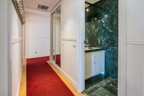 Dzīvoklis īrēšanai Madrid, Spānijā 5 istabas, 300 m2 Nr. 147659 - attēls 10