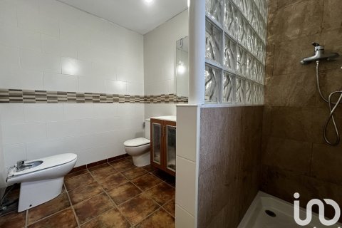 Talo myytävänä Sant Fost de Campsentelles, Barcelona, Espanja, 4 makuuhuonetta, 825 m2 No. 154025 - kuva 14