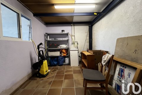 Talo myytävänä Sant Fost de Campsentelles, Barcelona, Espanja, 4 makuuhuonetta, 825 m2 No. 154025 - kuva 27