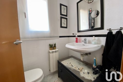 Hus till salu i Sant Andreu de Llavaneres, Barcelona, Spanien 4 sovrum, 179 kvm. Nr. 154029 - foto 16