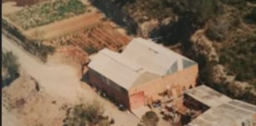 Земельный участок в Сан-Климент-де-Льобрегат, Барселона, Испания 6120м2 №154026