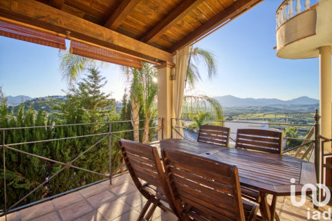 Hus till salu i Coin, Malaga, Spanien 4 sovrum, 859 kvm. Nr. 154028 - foto 27